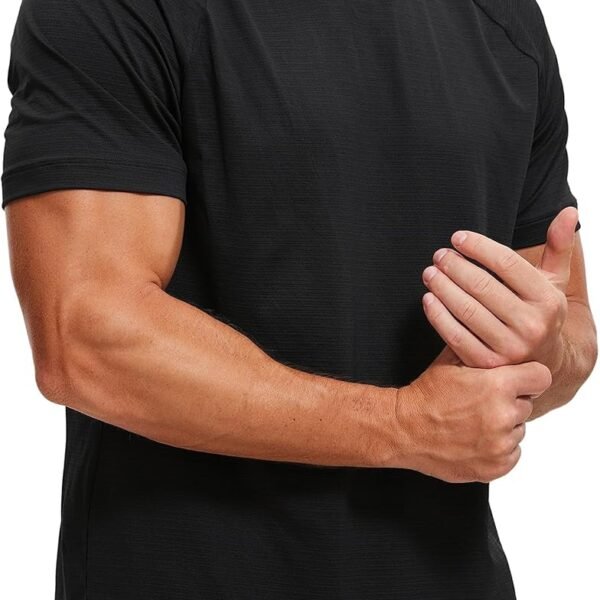 Mens Lightweight Athletic T-Shirts Moisture Wicking Running Workout Shirt Short Sleeve Gym Tops